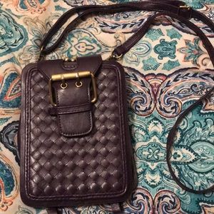 Small vintage style purple purse